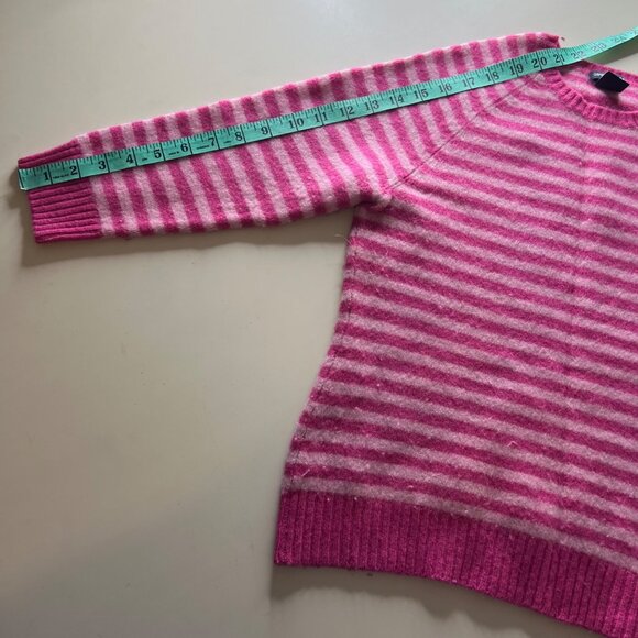 Gap Striped Pink Sweater Size M - Picture 7 of 8